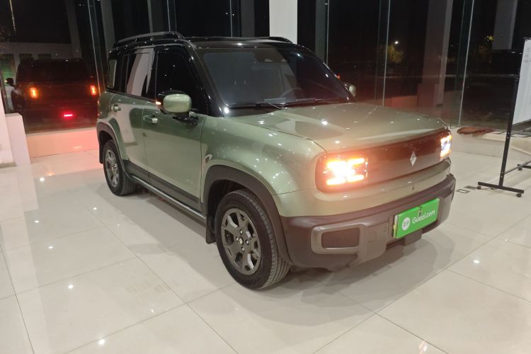 宝骏悦也Plus 2024款 智尊版 4座车身外观3