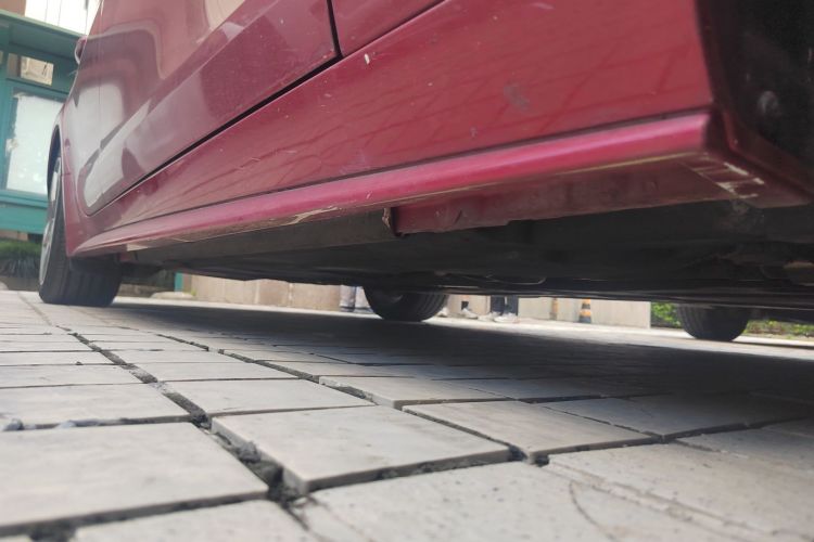 捷豹XE 2015款 2.0T 200PS R-Sport局部细节9001