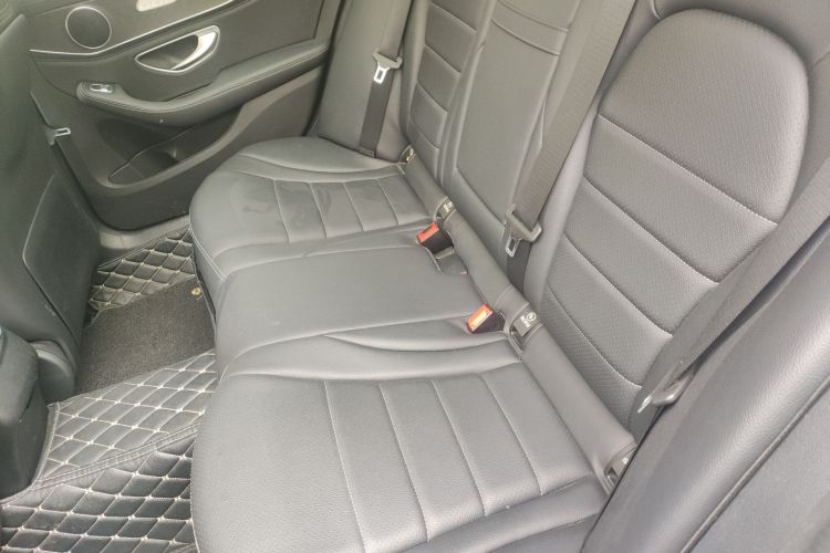 奔驰C级 2017款 改款 C 200 L 运动版中控内饰21