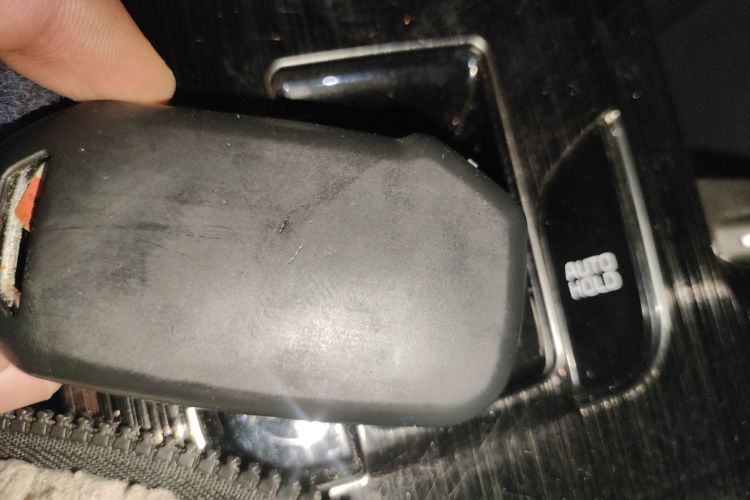 起亚K5 2020款 270T CVVD 豪华版中控内饰11