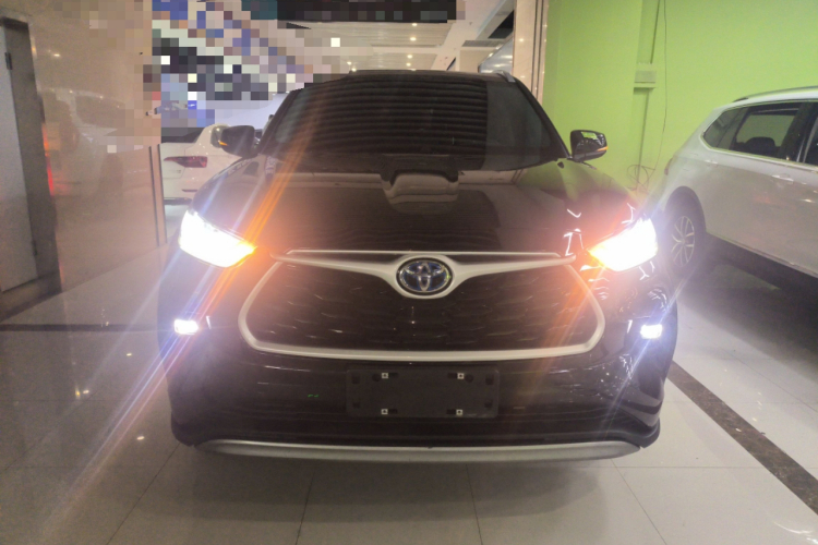 丰田 汉兰达 2022款 双擎 2.5L 四驱豪华版 7座车身外观6001