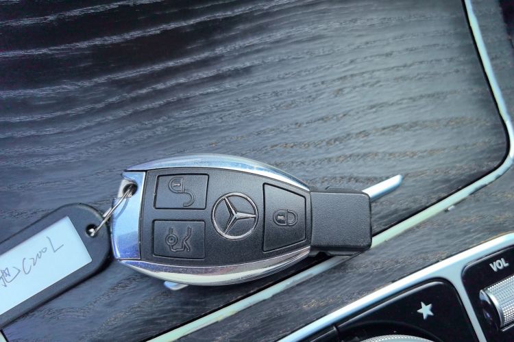 奔驰C级 2017款 C 200 L 运动版中控内饰11