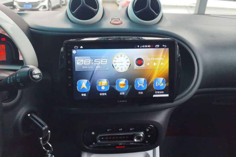 smart fortwo 2015款 1.0L 52千瓦硬顶灵动版局部细节16