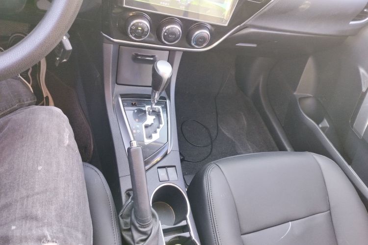 丰田 卡罗拉 2017款 1.6L CVT GL局部细节18