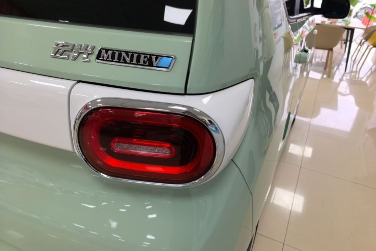 五菱汽车 宏光MINIEV 2024款 第三代 170km车身外观6006