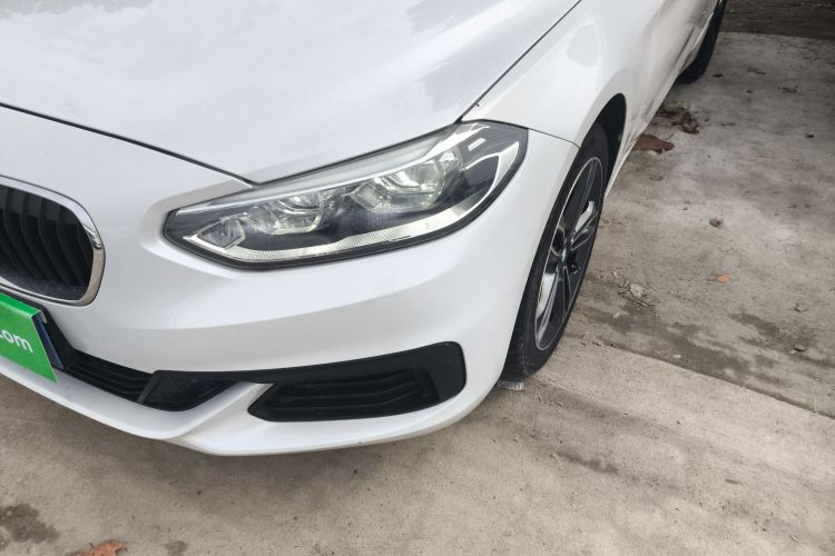 宝马1系 2020款 120i 时尚型局部细节36