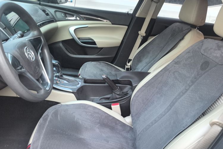 别克 君威 2015款 2.0L 领先时尚型局部细节19