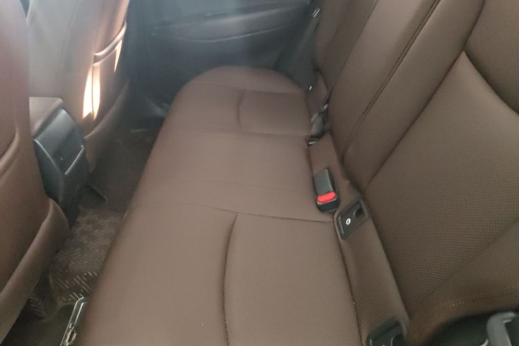 丰田 锋兰达 2023款 2.0L CVT精英版中控内饰21