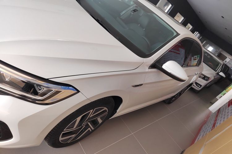 大众 速腾 2023款 280TSI DSG超越Lite版车身外观4