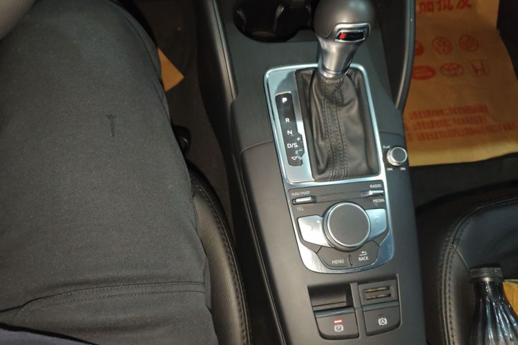 奥迪A3 2019款 Limousine 35 TFSI 进取型 国VI局部细节18