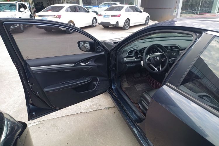 本田 思域 2019款 220TURBO CVT劲动版 国VI中控内饰20