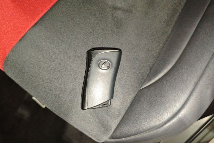 雷克萨斯UX 2020款 200 F SPORT版中控内饰11