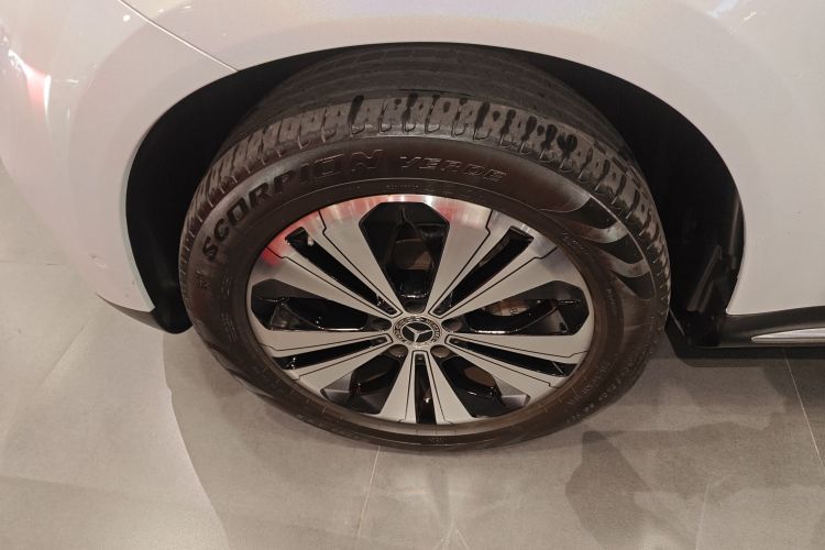 奔驰EQC 2022款 改款 EQC 350 4MATIC车身外观6007