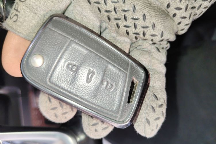 大众 途昂X 2020款 380TSI 四驱尊崇豪华版中控内饰7001