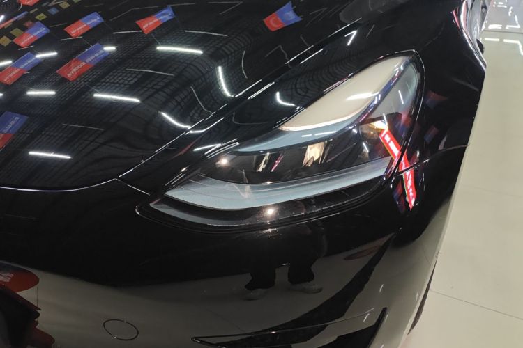 特斯拉 Model 3 2022款 后轮驱动版局部细节36