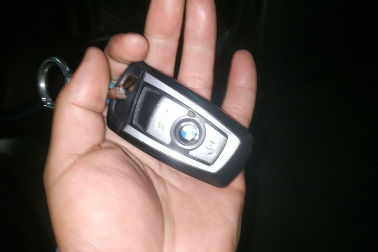 宝马3系 2014款 320Li 豪华设计套装中控内饰7001