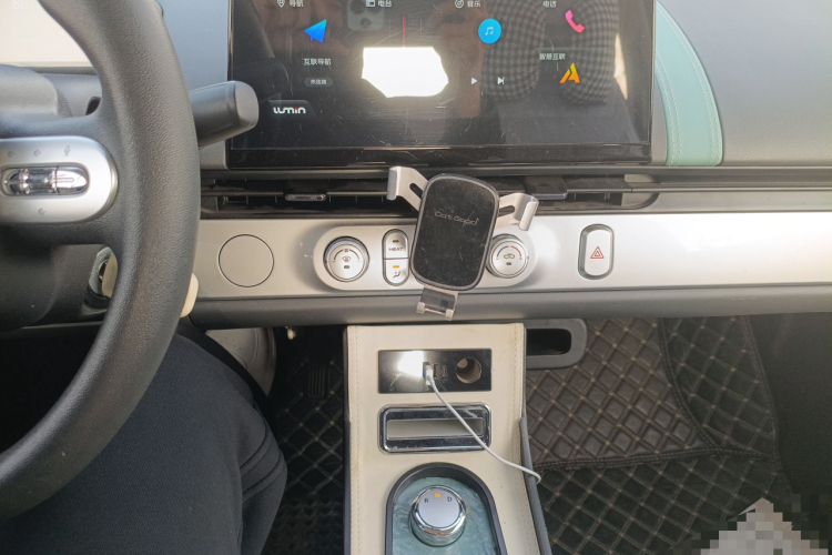 长安启源 长安Lumin 2022款 155km 清甜款中控内饰16