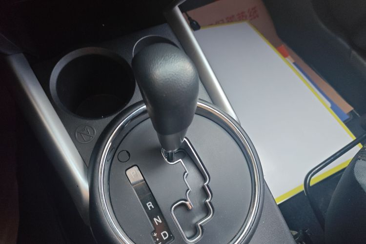 三菱 劲炫ASX 2013款 2.0L CVT两驱精英版中控内饰18