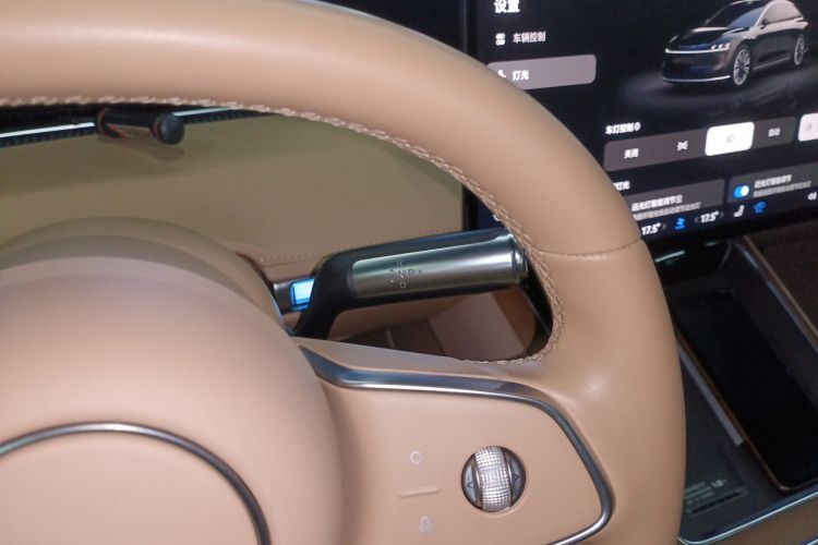 鸿蒙智行 享界S9 2024款 纯电 Ultra 四驱旗舰版局部细节18