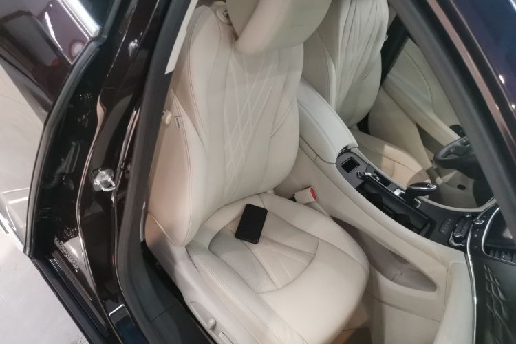 别克 君越 2022款 Avenir艾维亚 先享型局部细节41