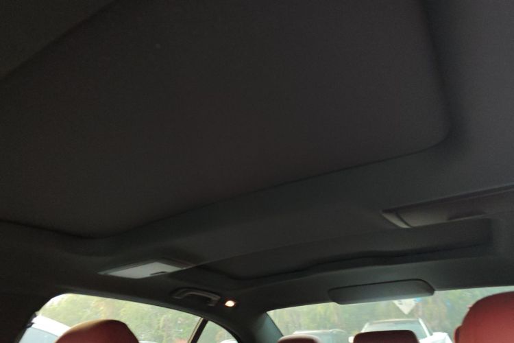 宝马5系新能源 2022款 535Le M运动套装中控内饰22