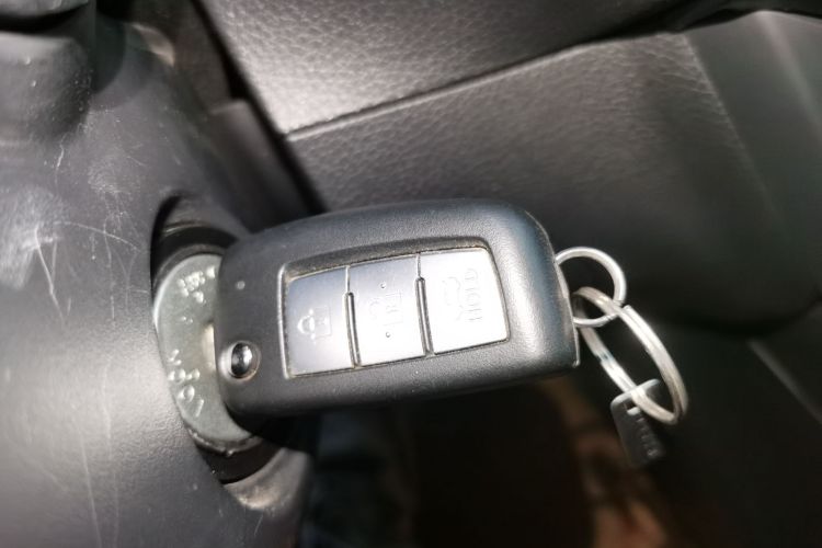 日产 轩逸 2024款 经典 1.6XE CVT舒适版中控内饰7001