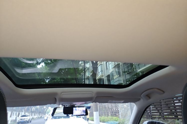 大众 凌渡 2019款 280TSI DSG舒适版 国VI中控内饰22