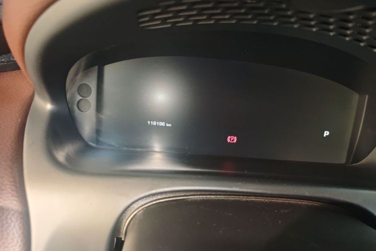 捷豹XJ 2014款 XJL 2.0T 两驱典雅商务版中控内饰15