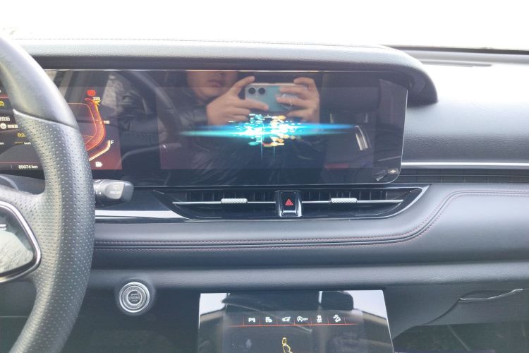 奔腾T99 2021款 20TD 自动机长版中控内饰16