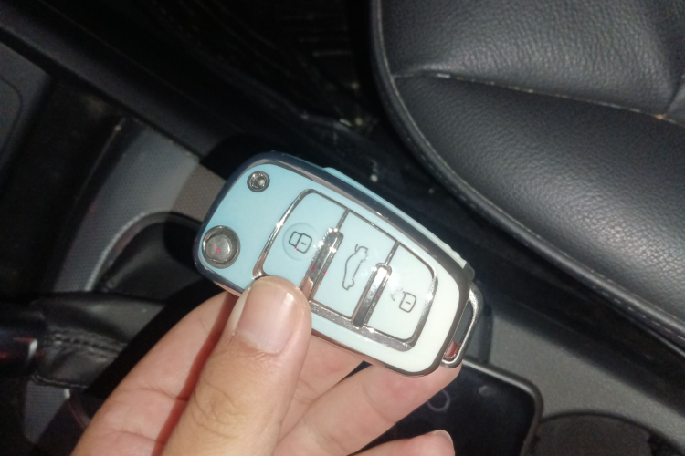 奥迪Q3 2016款 30 TFSI 风尚型中控内饰11