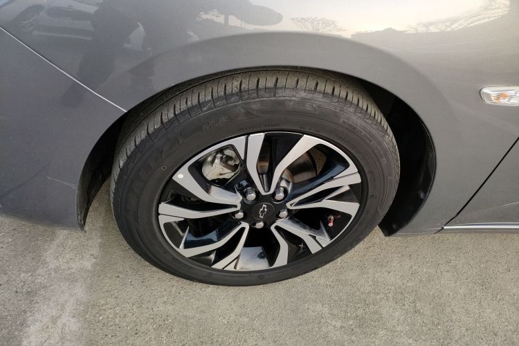 雪佛兰 科鲁泽 2020款 轻混 RS 330T 自动畅快版车身外观6007