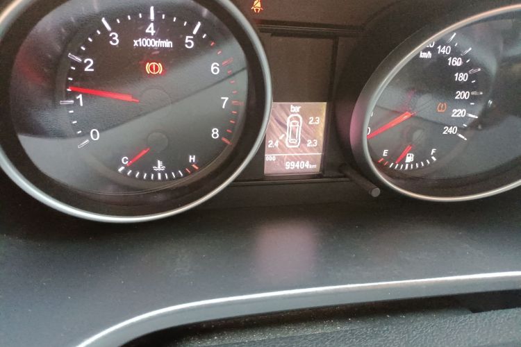 哈弗H6 2014款 运动版 1.5T 手动两驱精英型中控内饰15