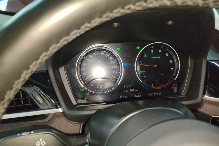 宝马X1 2022款 sDrive25Li 领先型中控内饰14