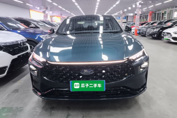 福特 蒙迪欧 2023款 1.5T E-混动 ST-Line车身外观2
