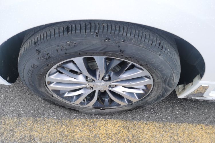 别克GL8 2021款 ES陆尊 653T 舒适型车身外观6008