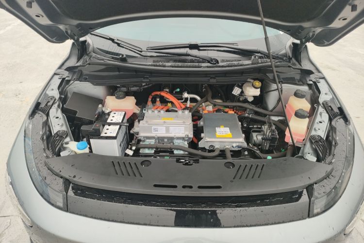 小鹏G3 2021款 G3i 460G机舱底盘24