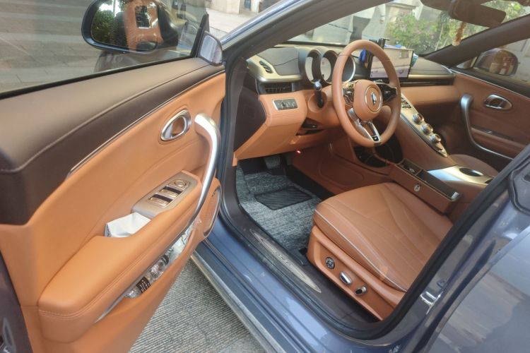 欧拉闪电猫 2022款 555km 尊贵版中控内饰20