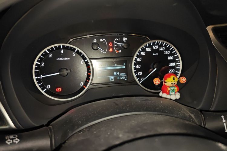 日产 轩逸 2021款 经典 1.6XE CVT舒适版中控内饰15