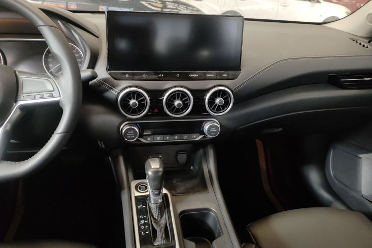 日产 轩逸 2023款 1.6L CVT悦享版中控内饰16