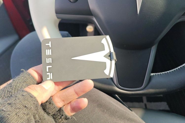 特斯拉 Model 3 2020款 标准续航后驱升级版中控内饰7001