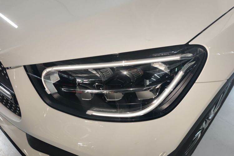 奔驰GLC轿跑 2023款 GLC 260 4MATIC 轿跑SUV局部细节36