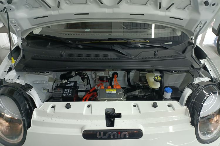 长安启源 长安Lumin 2025款 205km 香沁款机舱底盘24