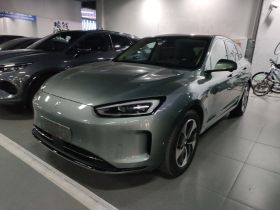 鸿蒙智行 问界M5 2022款 纯电后驱标准版