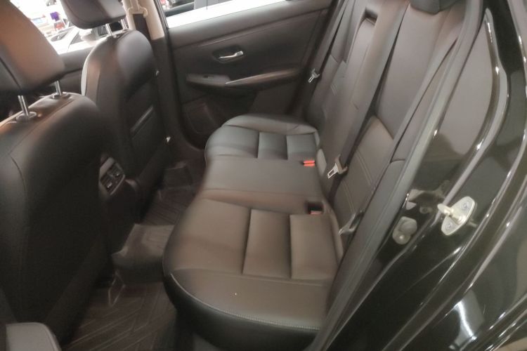 日产 轩逸 2021款 1.6L XL CVT悦享版中控内饰7004