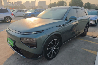 小鹏G9 2022款 570 Pro