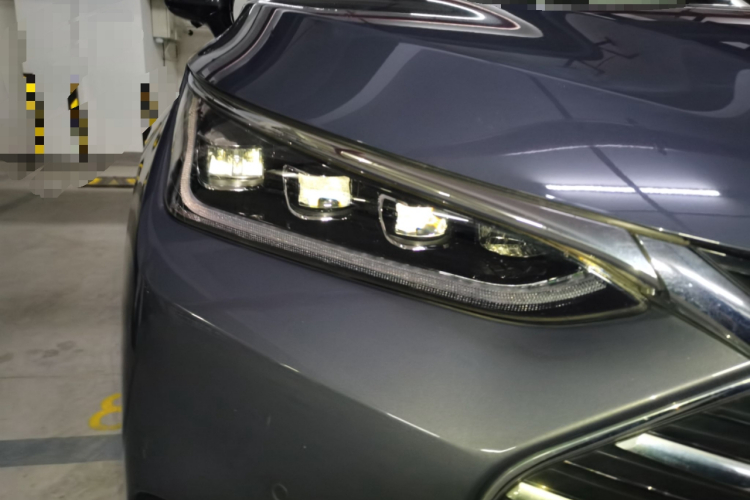 比亚迪 唐 2021款 2.0T 自动旗舰型车身外观8