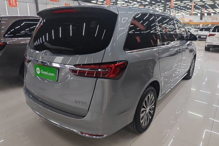 别克GL8 2023款 陆上公务舱 智享型车身外观6005