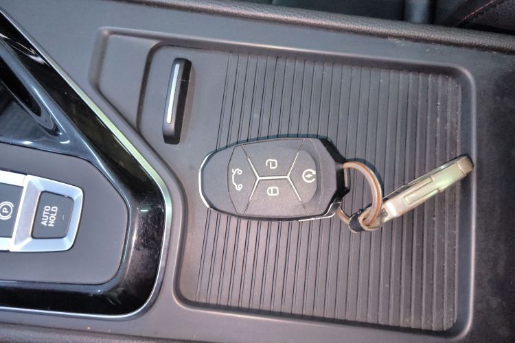 领克02 2019款 1.5T DCT两驱劲版 国VI中控内饰11