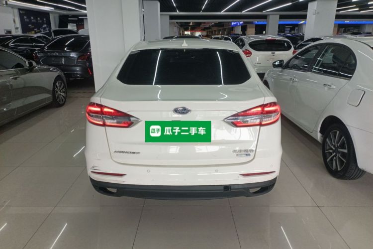 福特 蒙迪欧 2018款 EcoBoost 180 智控时尚型 国V车身外观6004
