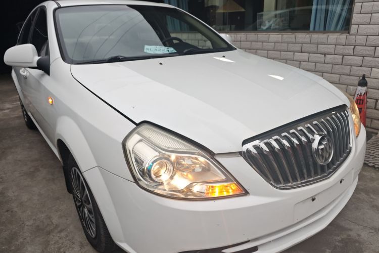 别克 凯越 2013款 1.5L 自动经典型车身外观3